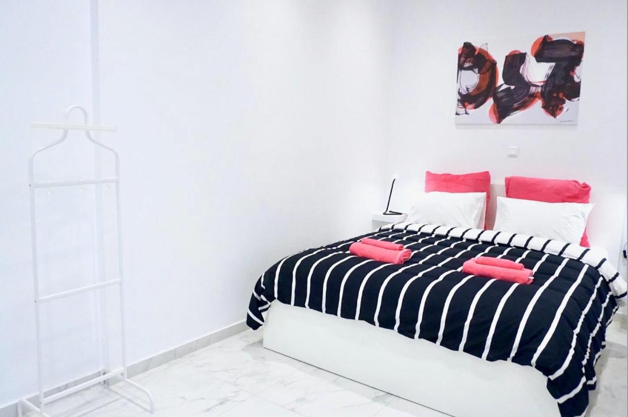 Cozy Apartment In The Center Of Atenas Exterior foto