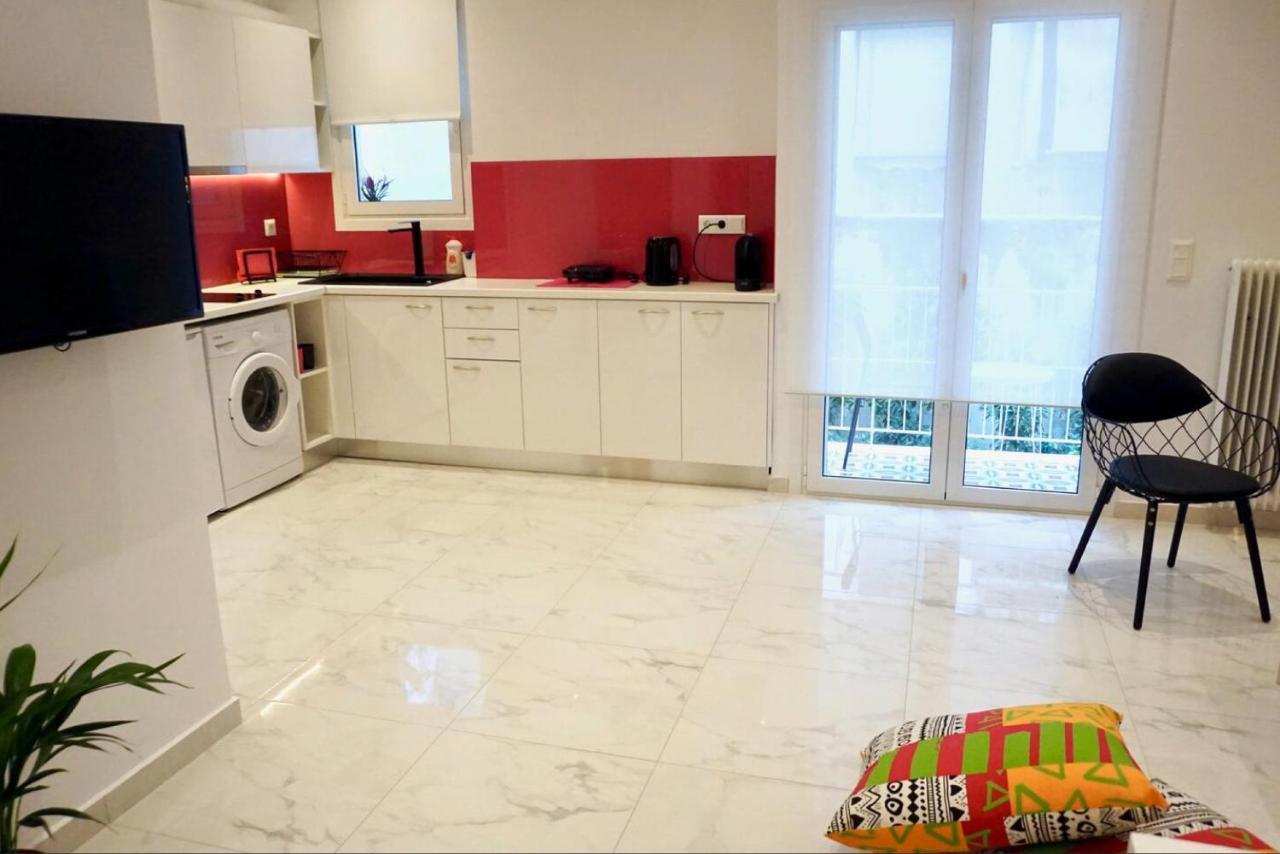 Cozy Apartment In The Center Of Atenas Exterior foto