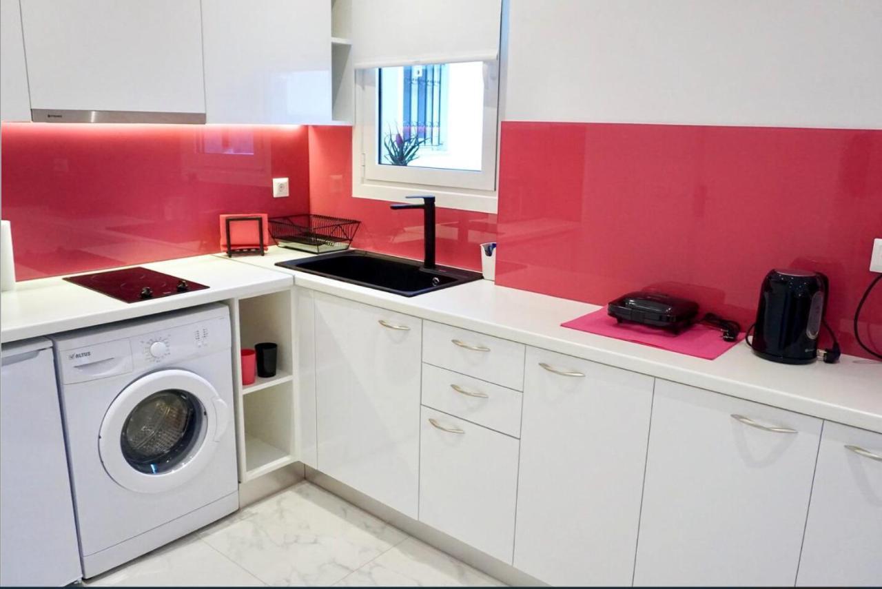 Cozy Apartment In The Center Of Atenas Exterior foto